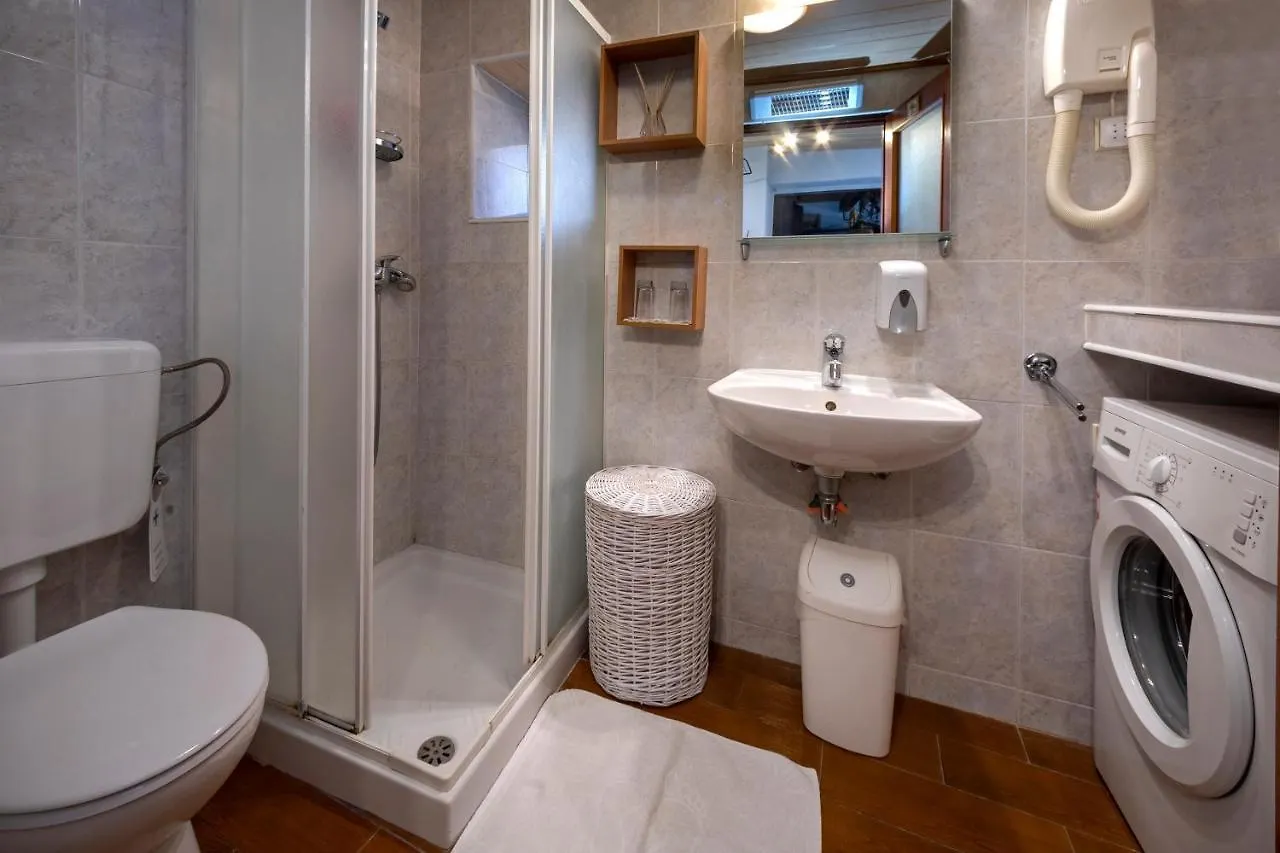Apartment Pod Lipom Roc Хорватия